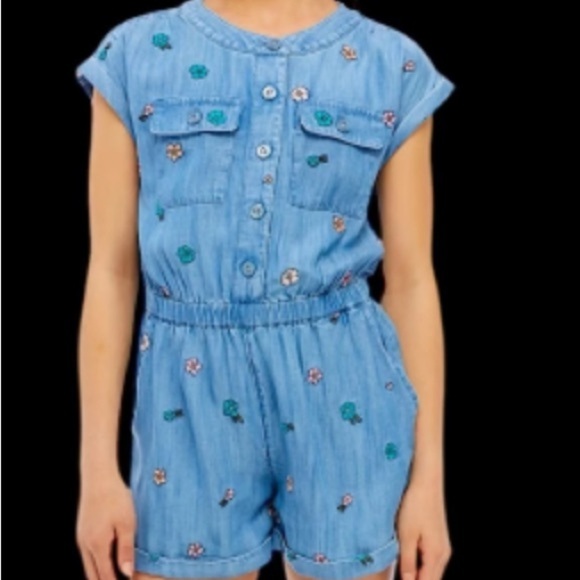 Vineyard Vines Blue chambray romper Relaxed Fit shorts size 10 embroidered nwot - Picture 1 of 6